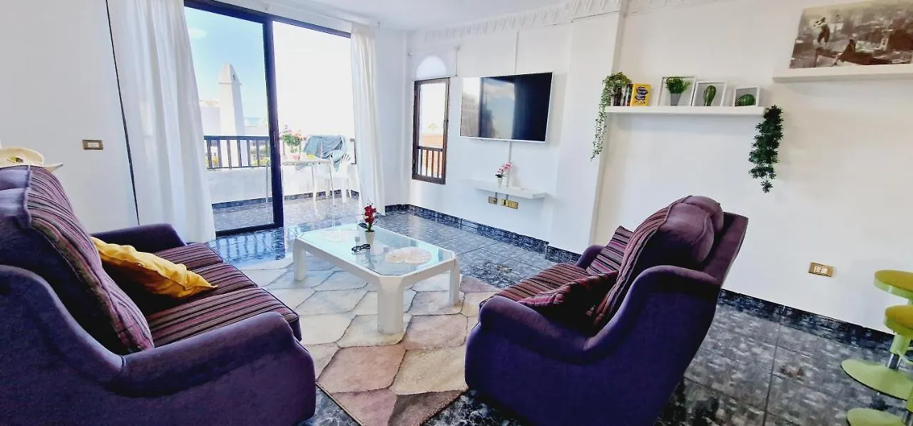 Prázdninový dům Garajonay 3 Bedrooms Apartment, Ocean & Pool View Playa Feñabe