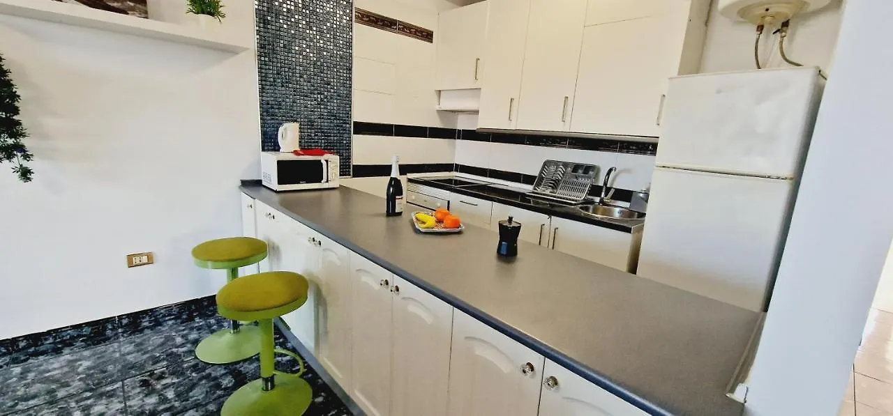 Garajonay 3 Bedrooms Apartment, Ocean & Pool View Playa Fanabe Spain