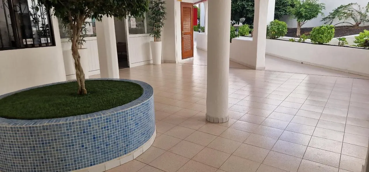 Prázdninový dům Garajonay 3 Bedrooms Apartment, Ocean & Pool View Playa Feñabe