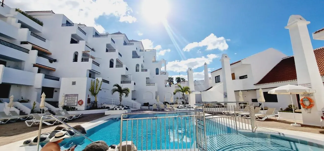 Garajonay 3 Bedrooms Apartment, Ocean & Pool View Playa Feñabe 0*,