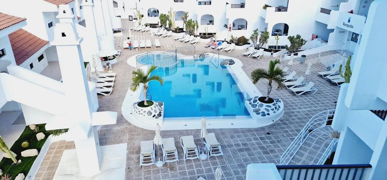Prázdninový dům Garajonay 3 Bedrooms Apartment, Ocean & Pool View Playa Feñabe